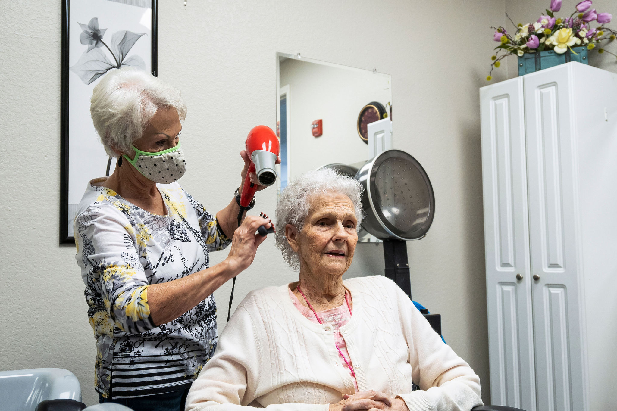 A Sundale Senior Living resident gets pampered at the on-site beauty salon