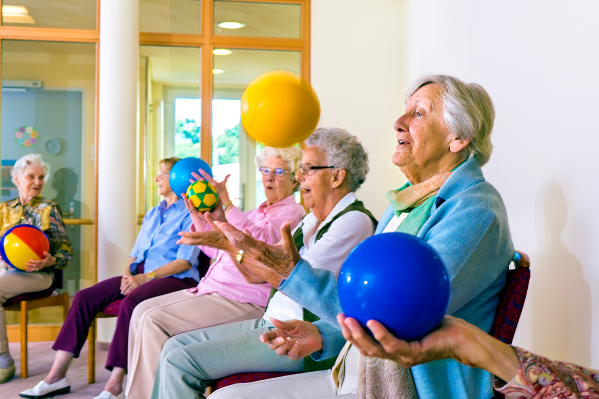 Activities for Seniors in Sundale Senior Living Texas