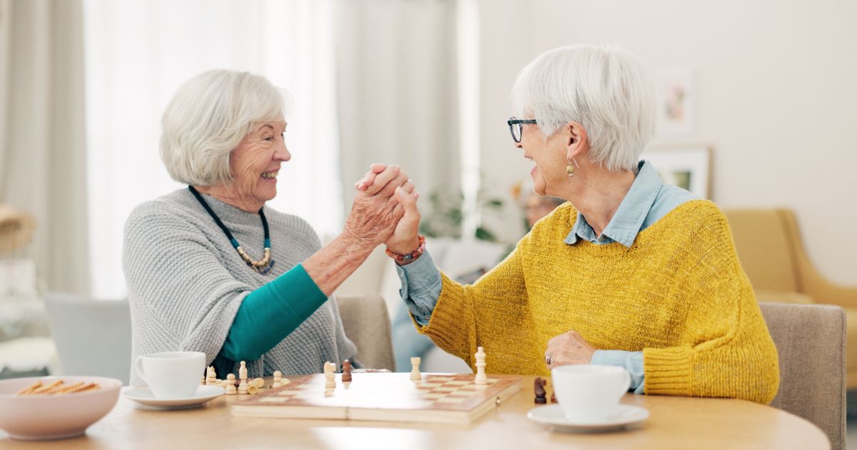 What a Day in the Life Looks Like in Assisted Living at Sundale Senior Living What a Day in the Life Looks Like in Assisted Living at Sundale Senior Living